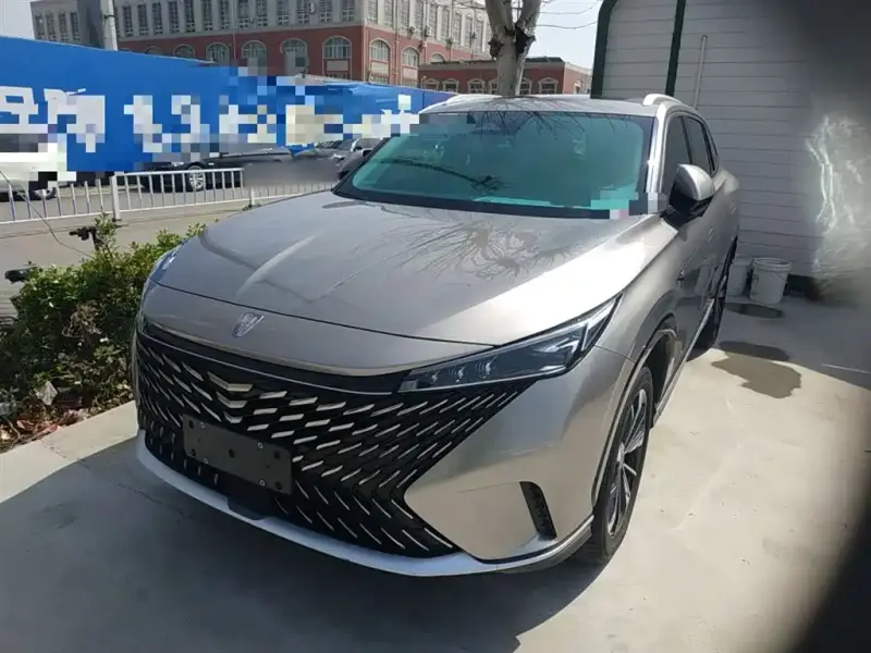 Roewe MG HS (RX5)
