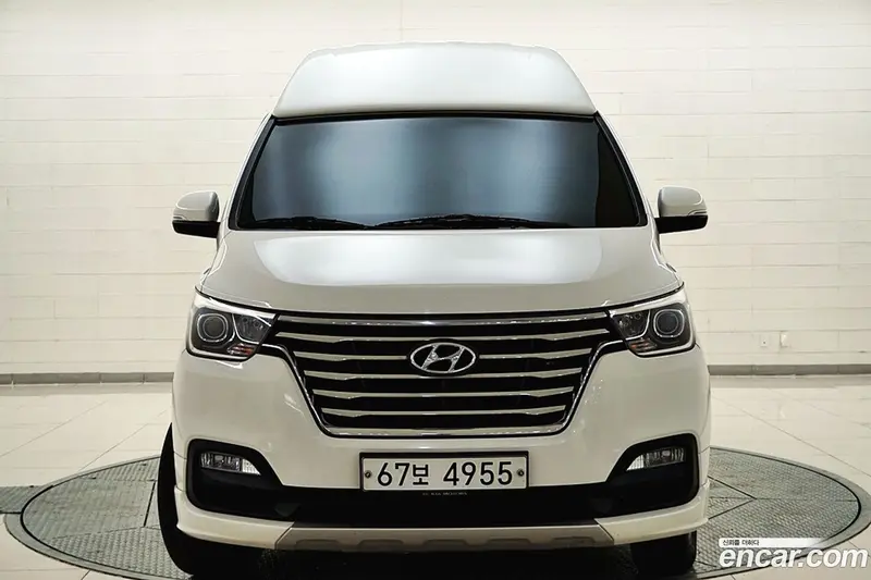 Hyundai H-1