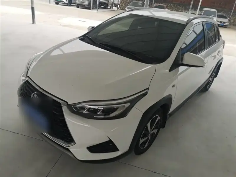 Toyota Yaris L