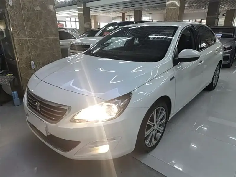 Peugeot 408