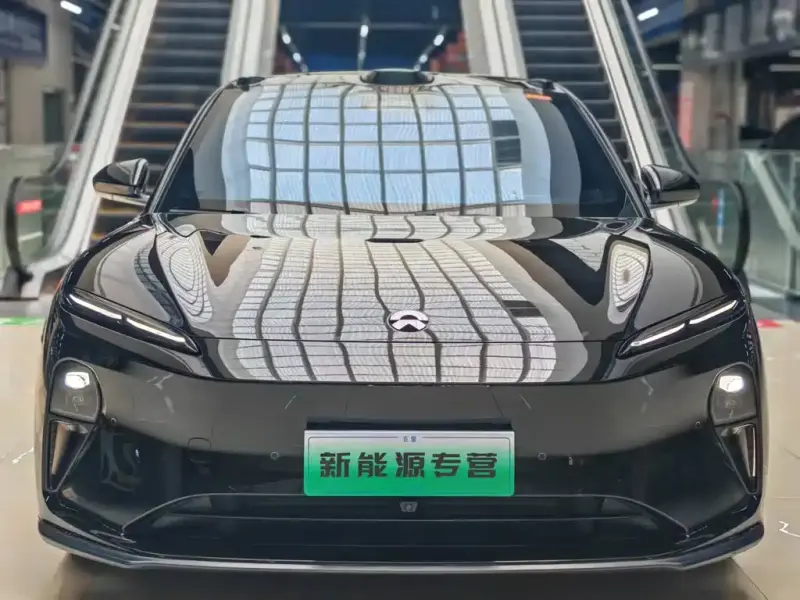 NIO ET5T