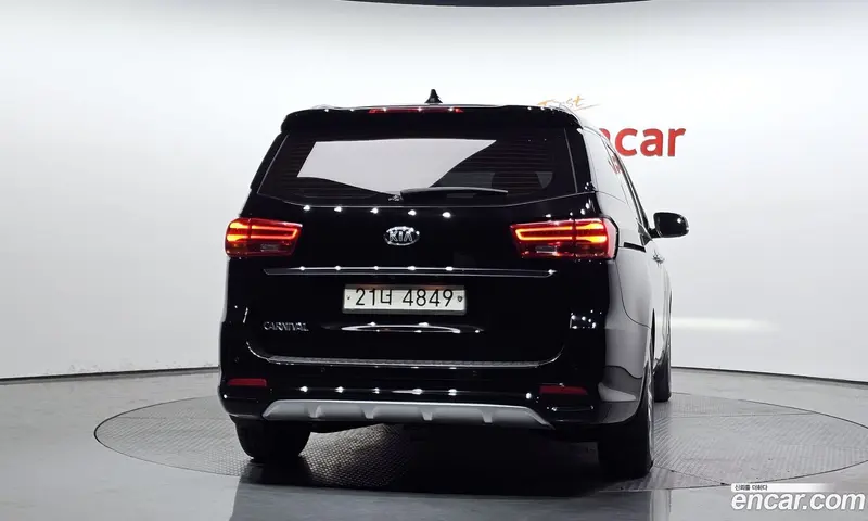 Kia Carnival (Canival)