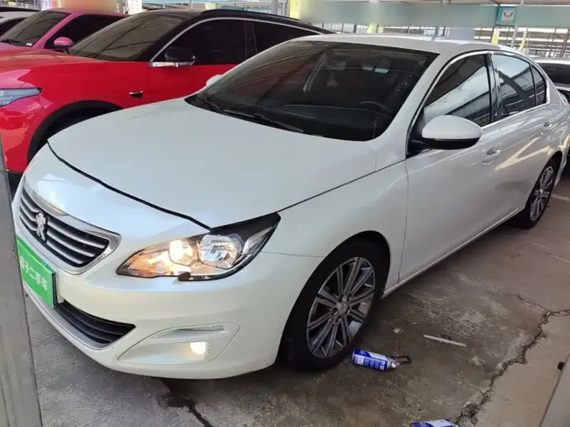 Peugeot 408