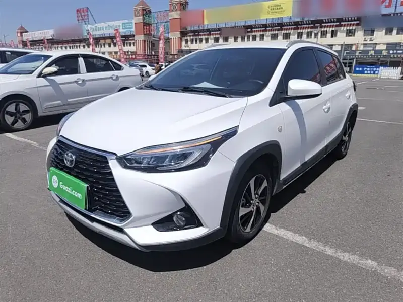 Toyota Yaris L