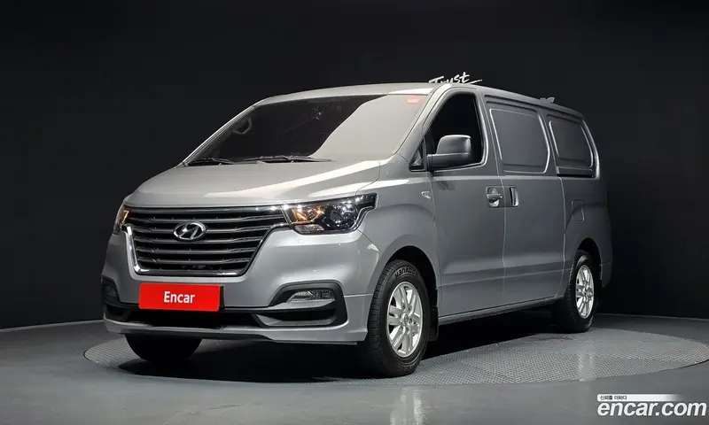Hyundai H-1 (Starex)