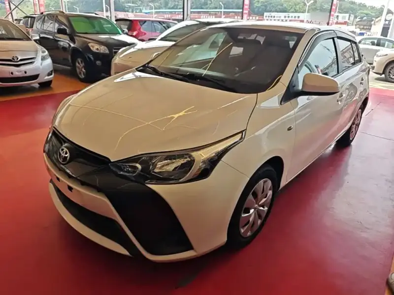 Toyota Yaris L