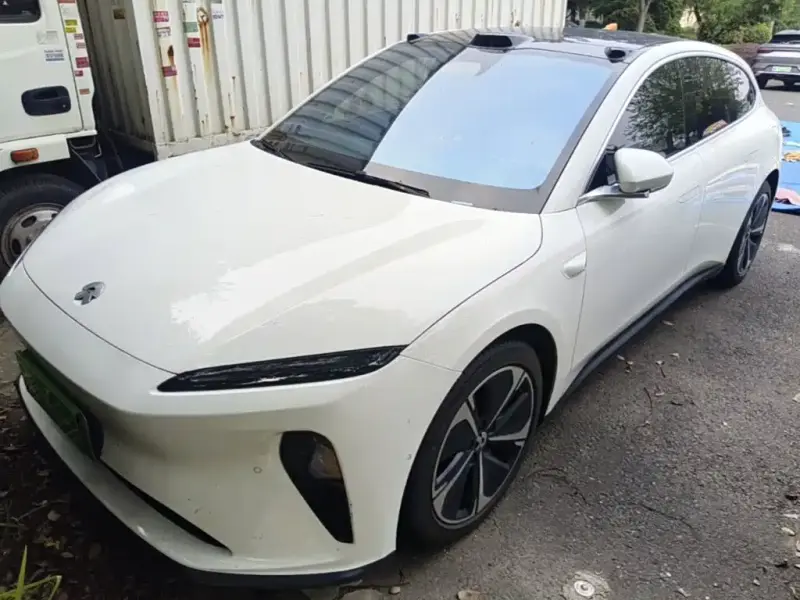 NIO ET5T