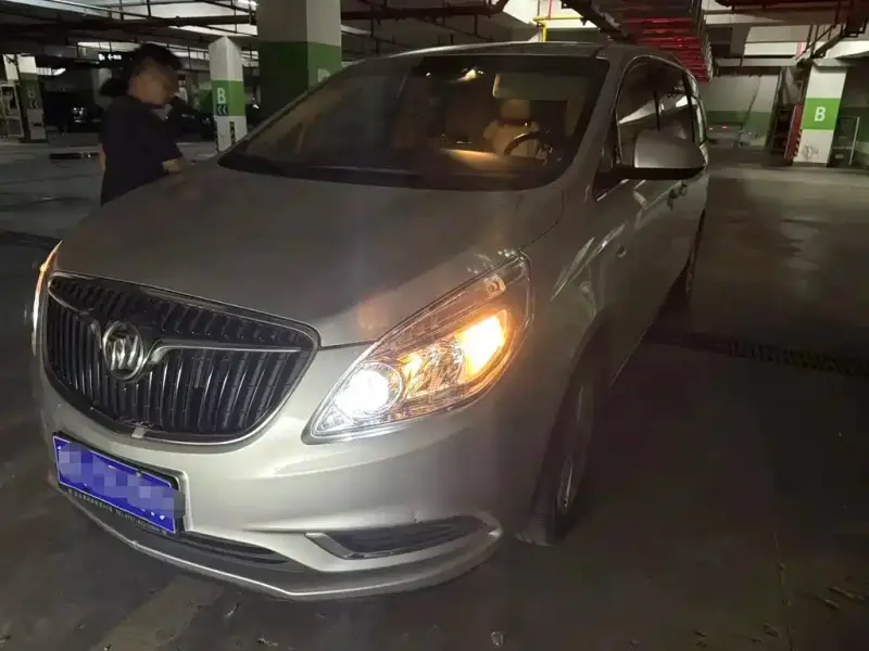 Buick GL8