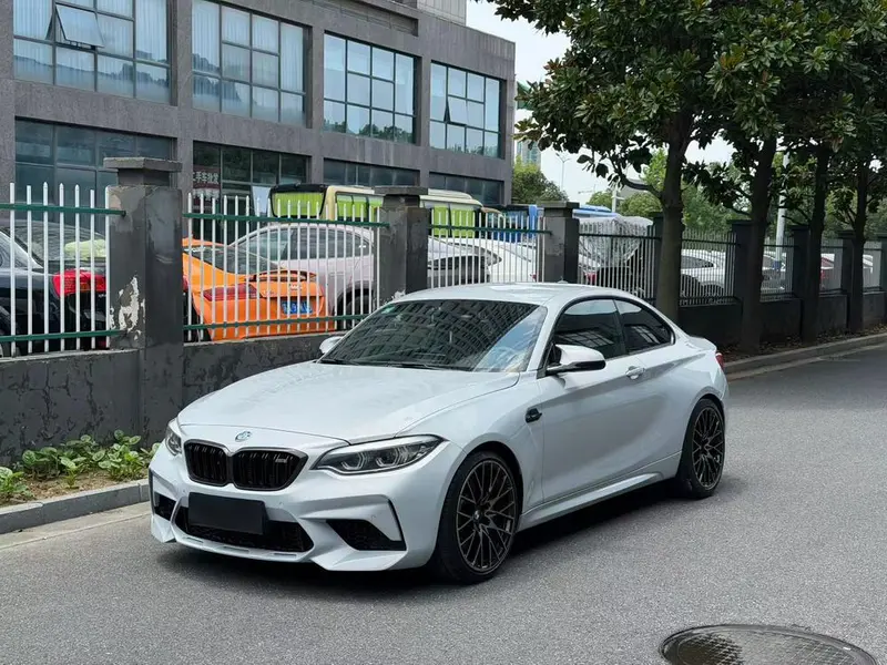 BMW M2