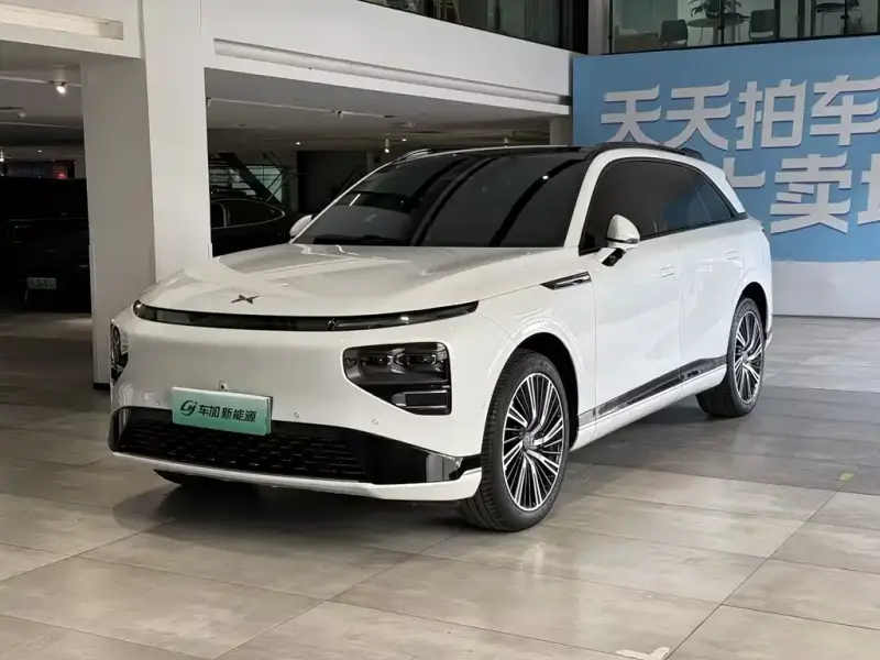 XPeng G9
