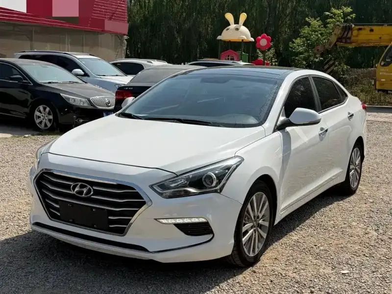 Hyundai Mistra