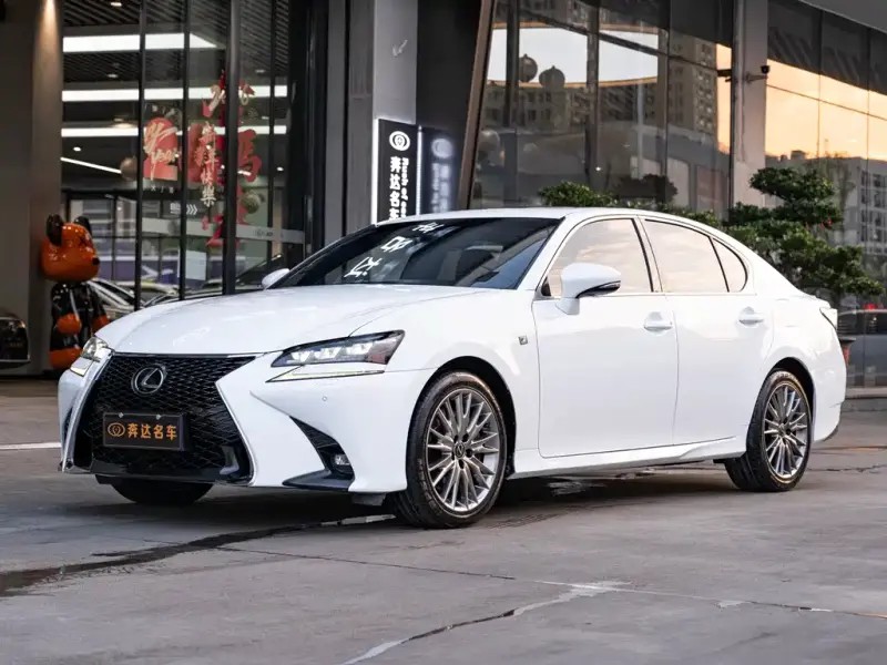Lexus GS