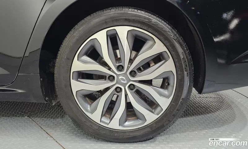 Renault-KoreaSamsung Talisman (SM6)