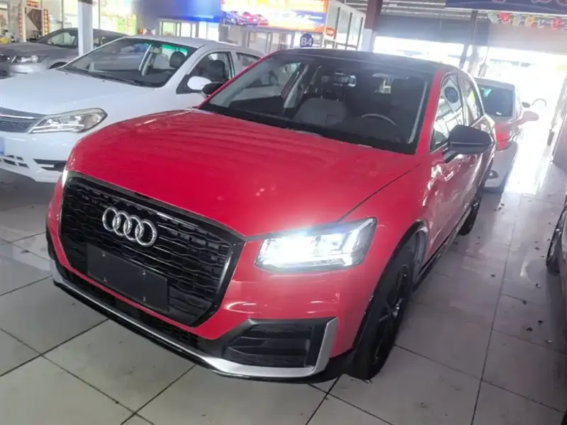 Audi Q2L