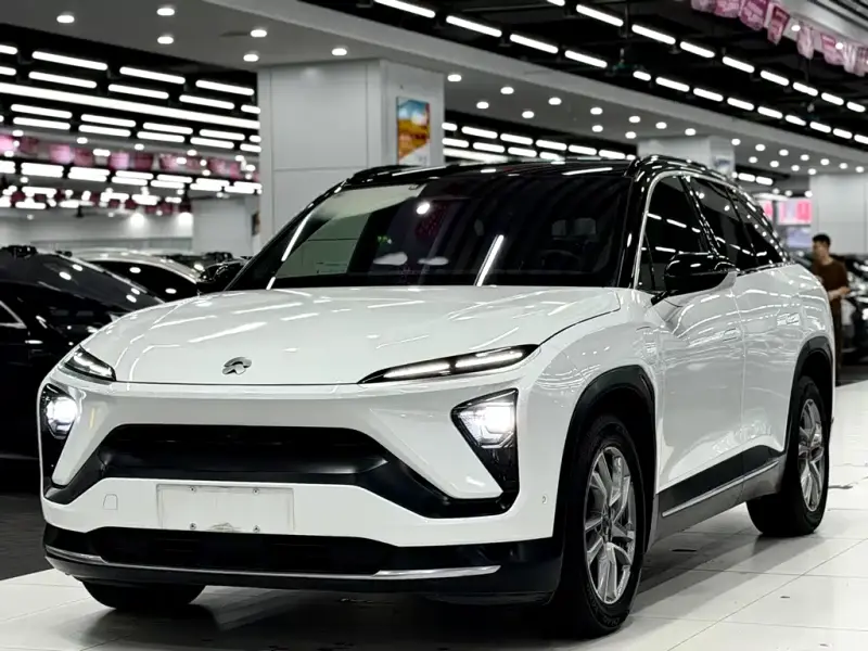 NIO ES6