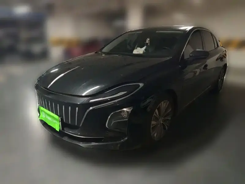Hongqi E-QM5