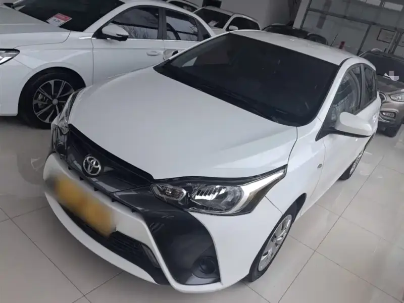 Toyota Yaris L