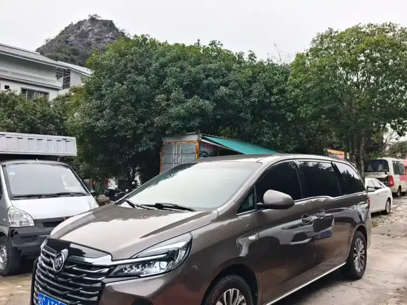 Buick GL8