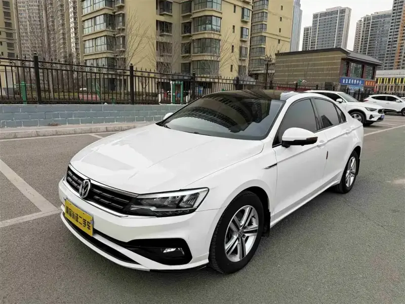Volkswagen Lamando