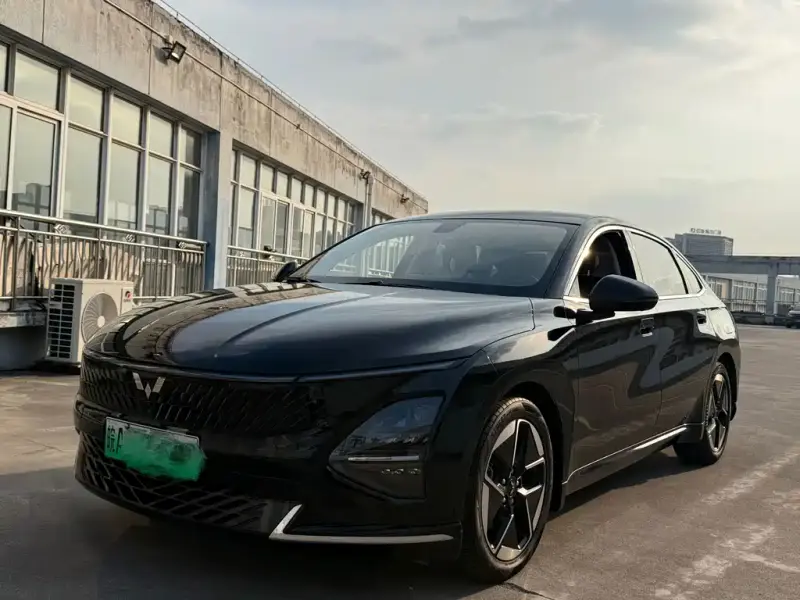 Wuling Starlight (Xingguang)