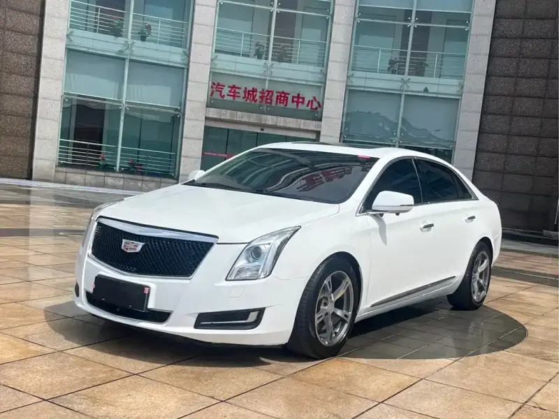 Cadillac XTS