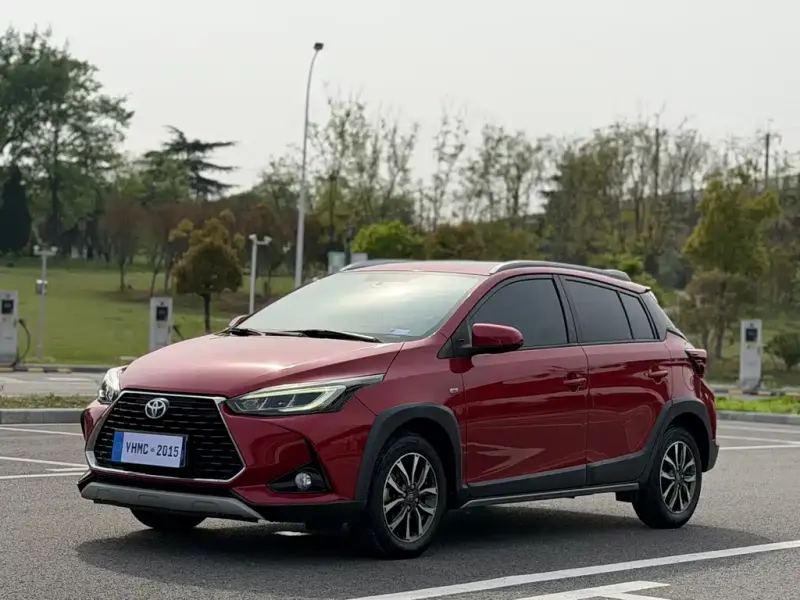 Toyota Yaris L