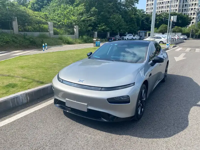 XPeng P7