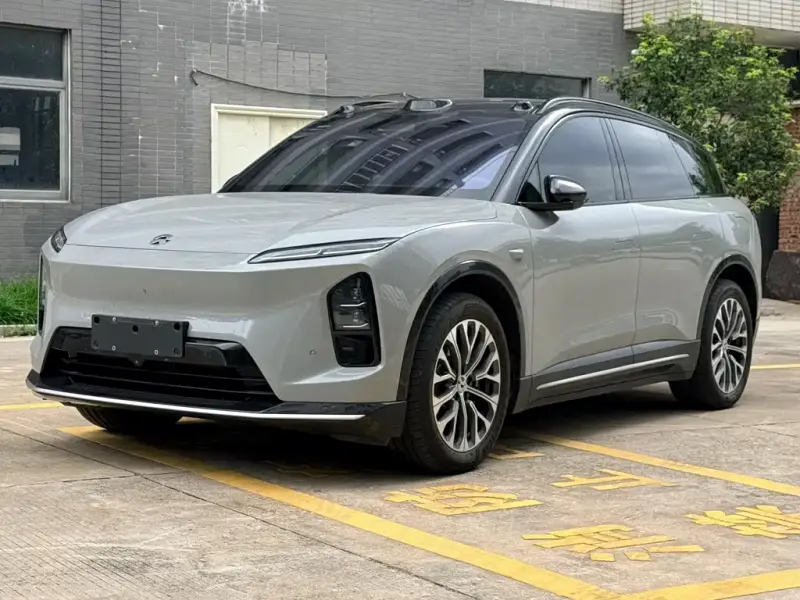 NIO ES6