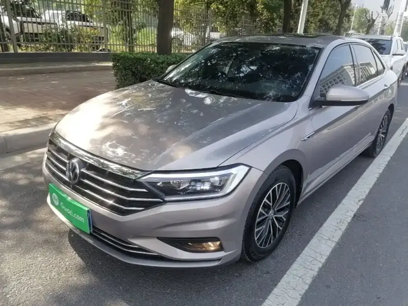 Volkswagen Sagitar