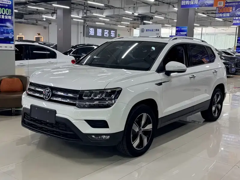 Volkswagen Tharu