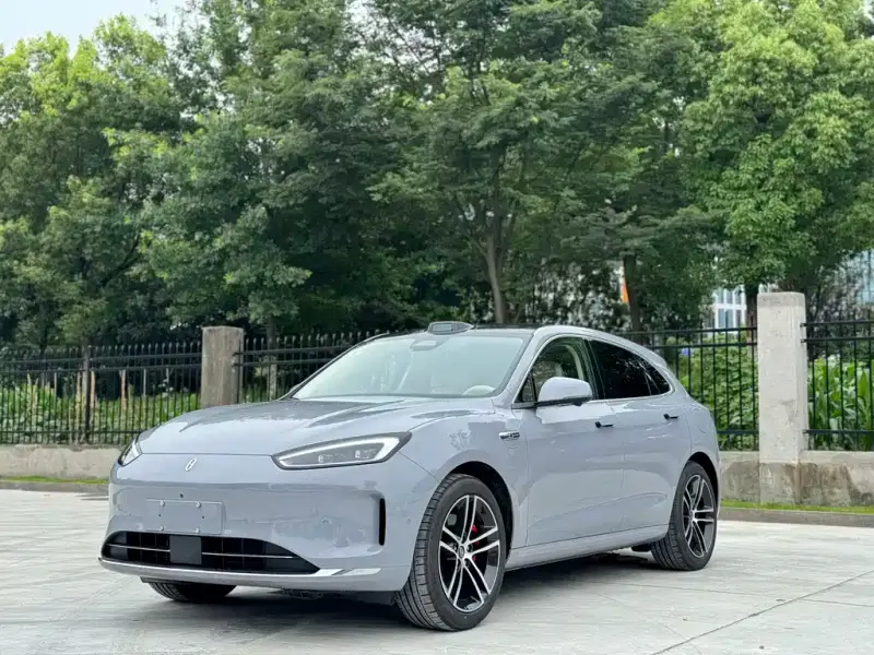 AITO M5