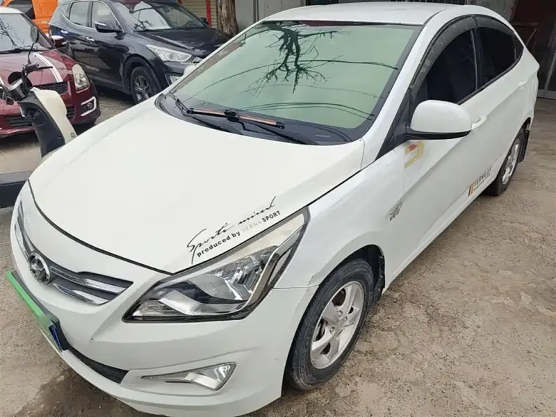 Hyundai Verna