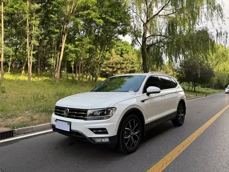 Volkswagen Tiguan L