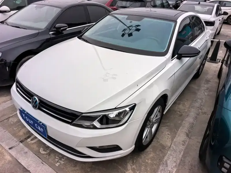 Volkswagen Lamando