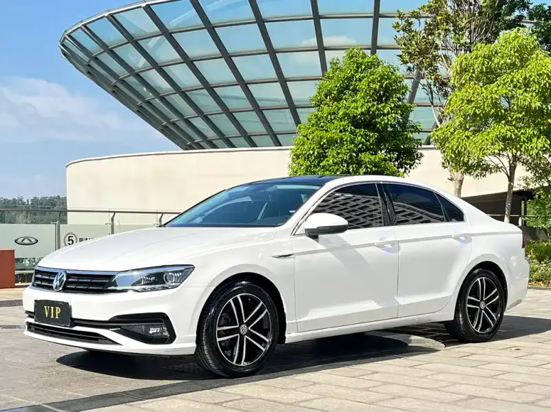 Volkswagen Lamando