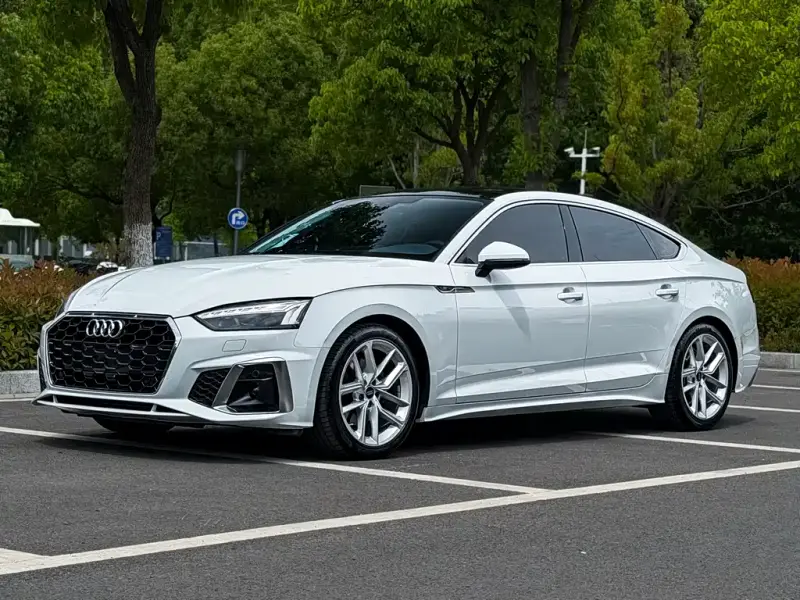 Audi A5 (Import)