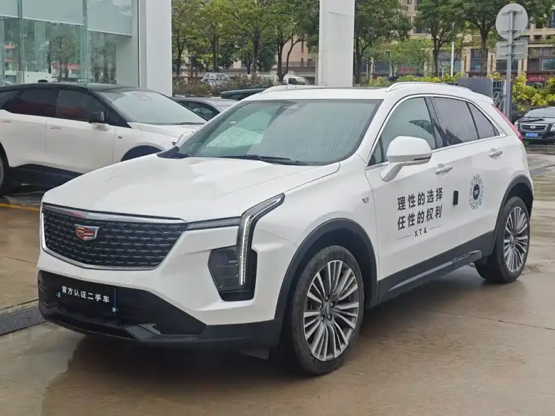 Cadillac XT4
