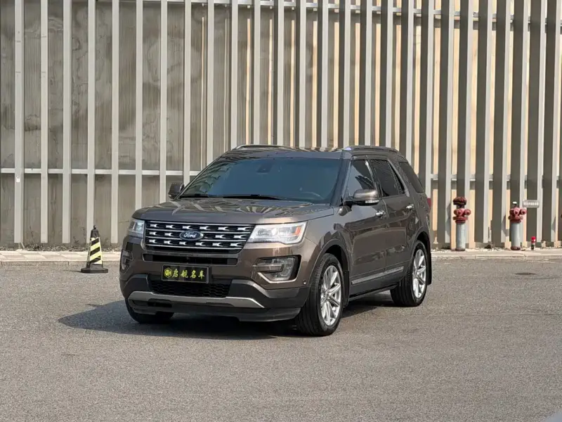 Ford Explorer (Import)