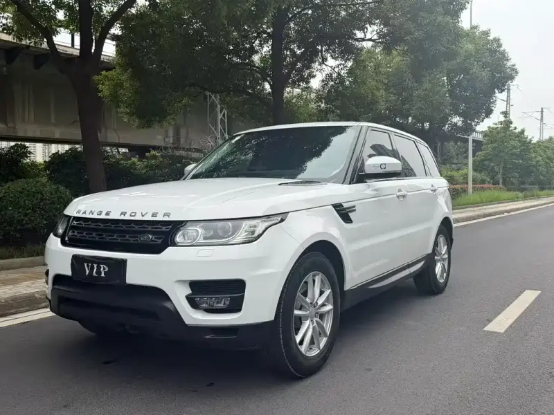 Land Rover Sport