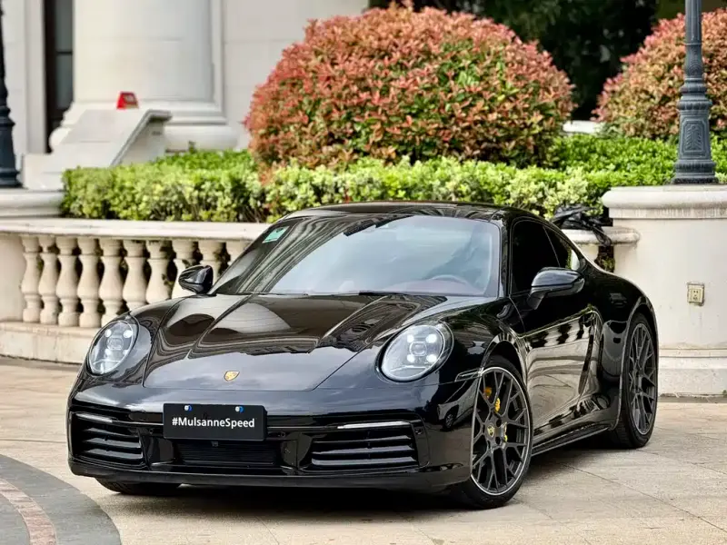 Porsche 911