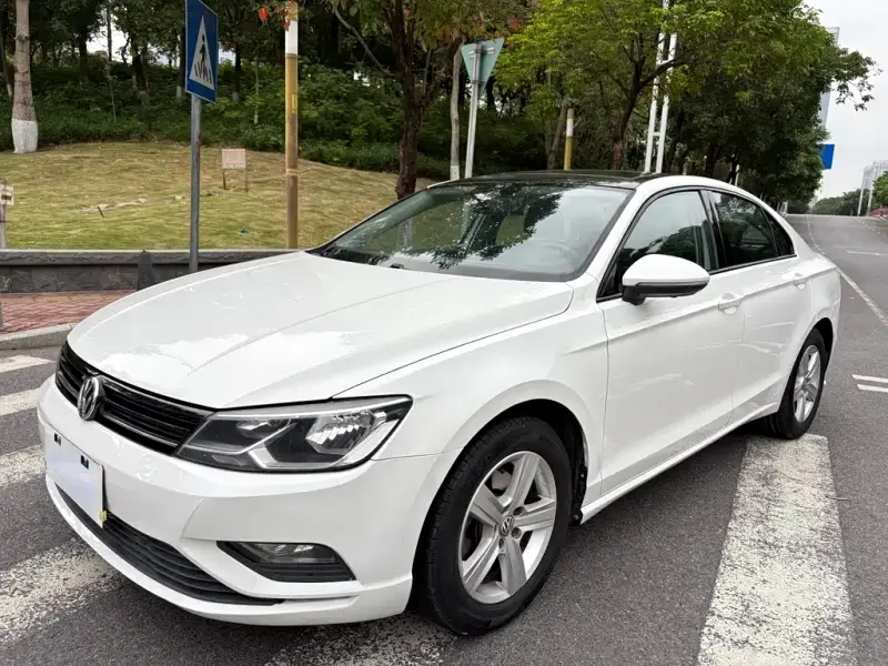 Volkswagen Lamando