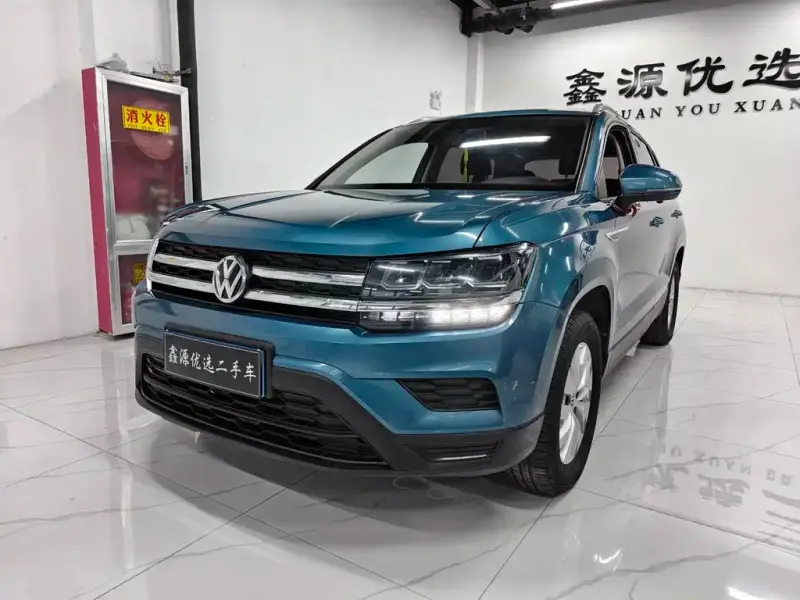 Volkswagen Tharu