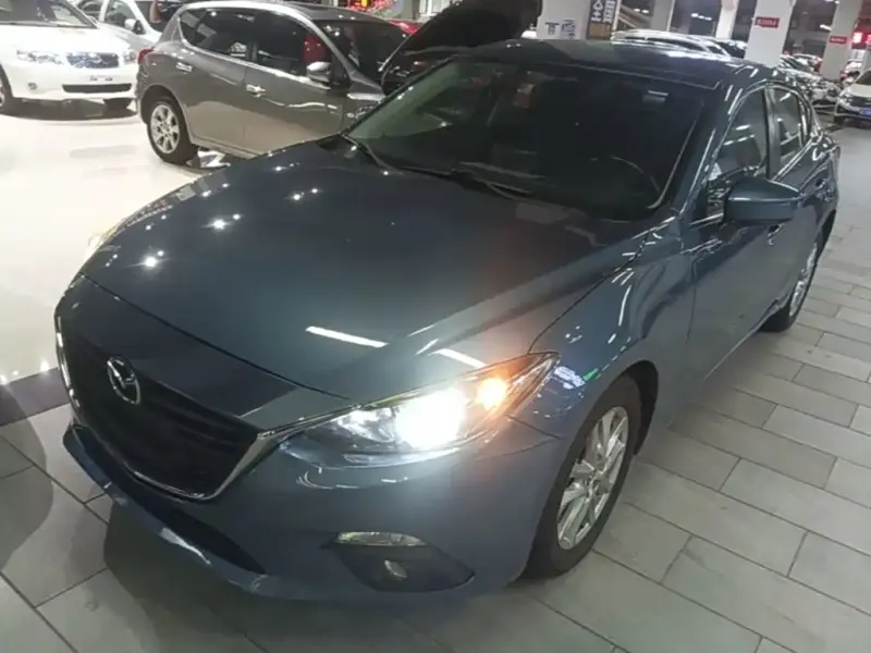 Mazda 3 Axela