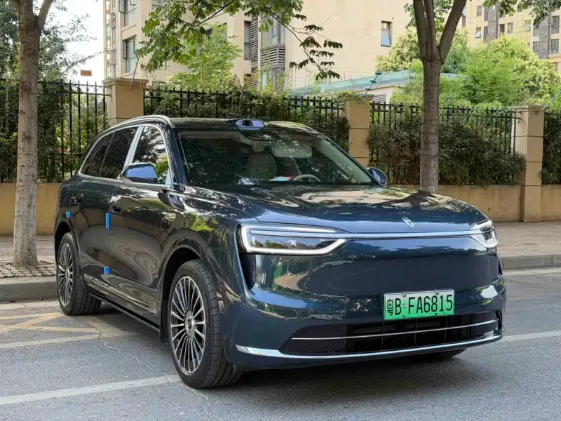 AITO M7