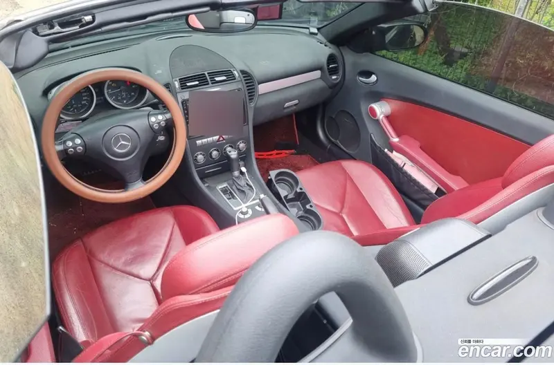 Mercedes-Benz SLK-Class