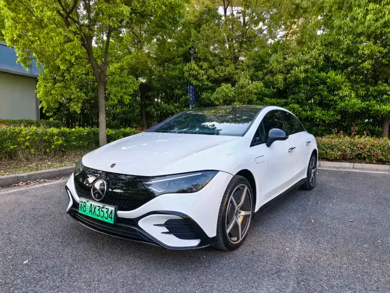 Mercedes-Benz EQE