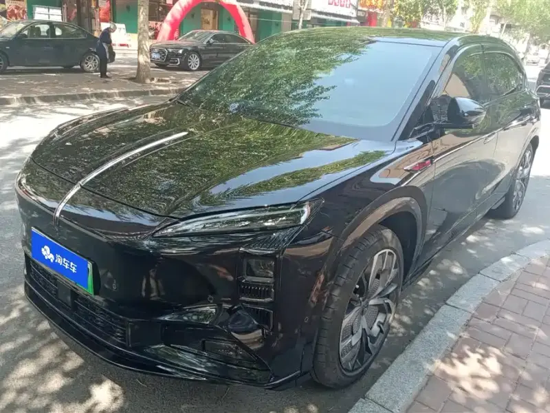 Hongqi Tiangong 08