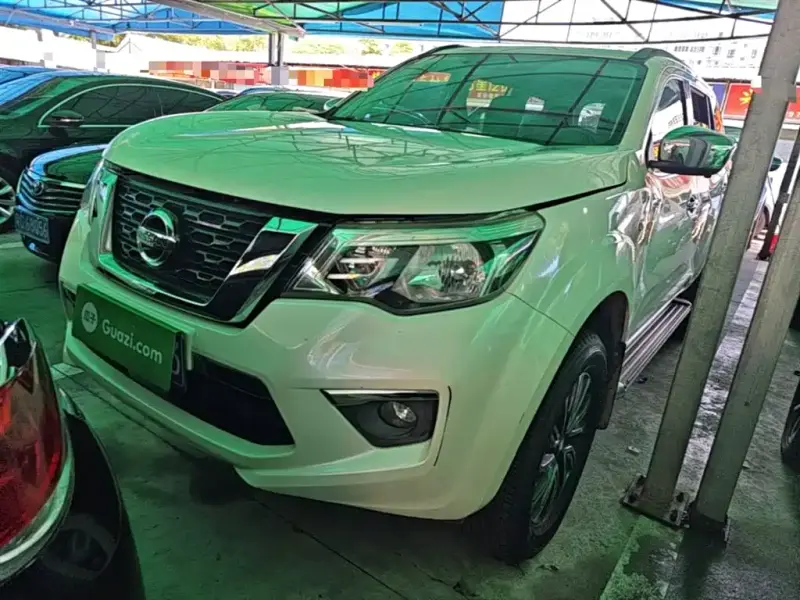 Nissan Terra