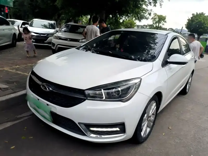 Chery Arrizo 5