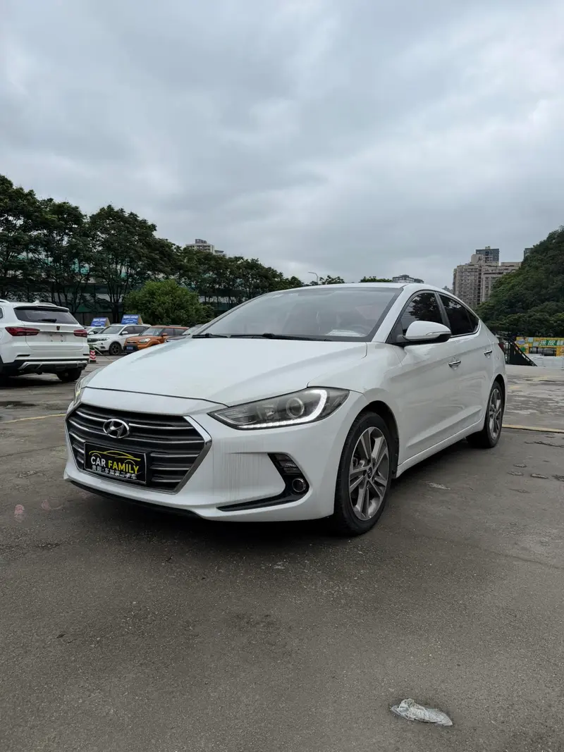 Hyundai Elantra Lingdong